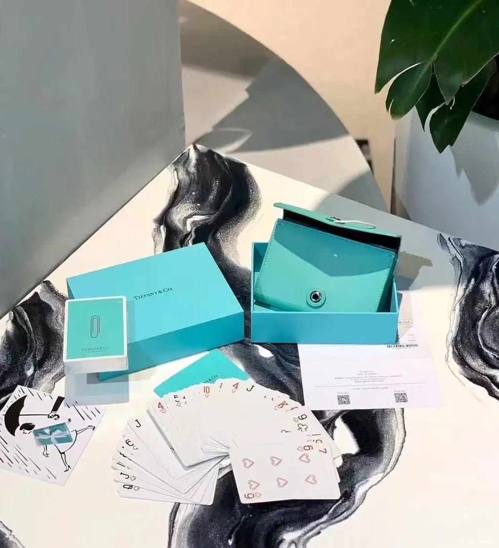 CO PLAYING TIFFANY & CARDS 0527
